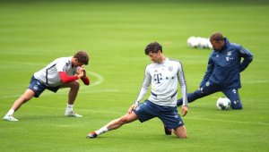 Левандовски за Сане: Страхотен футболист с чудесни качества