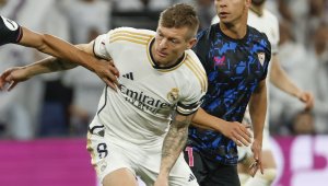 Несериозно е Германия да разчита на старчето Кроос