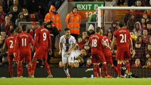 Никой не бие повече корнери от Ливърпул