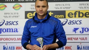 Заформя се трансферна сага с Виктор Генев