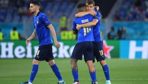 Нов погром и Италия е първият 1/8-финалист на Евро 2020