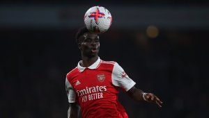 Арсенал обявя новия договор на Сака до края на месеца