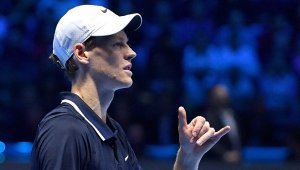 Синер с мощен старт на Финалите на АТР