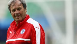 Словакия сменя състава за Англия