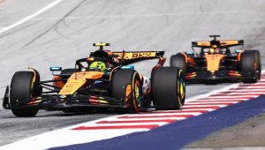 Пиастри бяга във Ферари