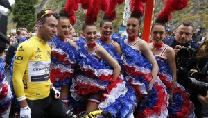 Кавендиш с две от три на Тура