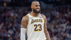 ЛеБрон се развихри при завръщането на татко Лука