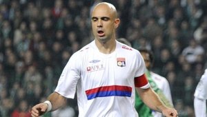 Клод Пюел с проблеми в защитата преди реванша с Байерн