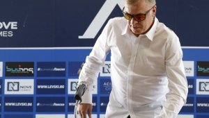 Война за тв-правата: Сираков плаши, че няма да пусне камери на "Герена"