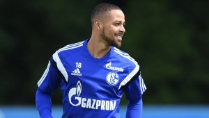 Спрягаха го за Байерн, цъфна на дъното при "лилиите"