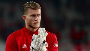 Секси съпругата на Кариус учила футбол + СНИМКИ