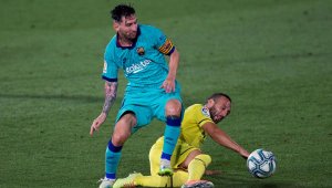 Автомобилни гуми ще закарат Меси в Интер