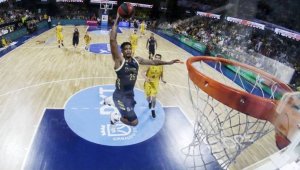 Играч на Реал забива в мач като Въздушния