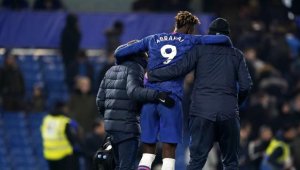 Нападател на Челси стана обект на расизъм