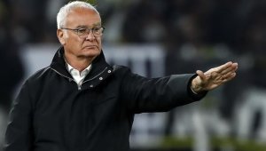 Рома почти избра нов треньор! Раниери проговори за Ерик тен Хаг