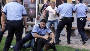 УЕФА отне 3 точки на Динамо Загреб заради мелета на феновете