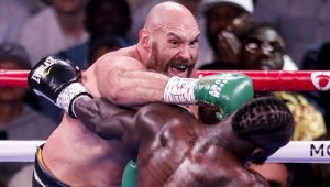 Тайсън Фюри отново се присмя на Джошуа + СНИМКА