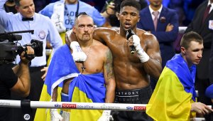 Ще има ли мач за абсолютен световен шампион? От лагера на Усик скочиха на IBF