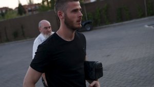 ОФИЦИАЛНО: Деа Хеа преподписа с Юнайтед