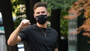 ОФИЦИАЛНО: Оливие Жиру е играч на Милан