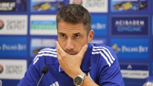 Хулио Веласкес определи групата на Левски за Локо Пловдив