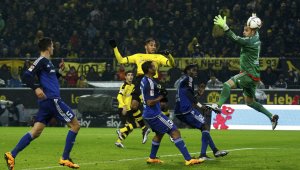 Защитник на Инголщадт: В Дортмунд са малко глупави 