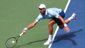 Новак Джокович продължава в Ню Йорк 