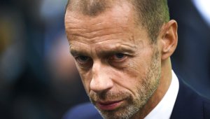 Босът на УЕФА поздрави Боби Михайлов