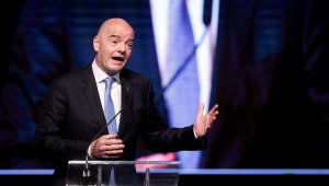 ФИФА погна клубовете заради съмнителни сделки