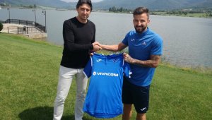 Левски подписа с Васко Панайотов