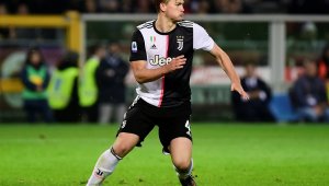 Де Лихт съжалява, че избра Юве пред Барселона