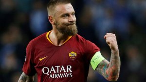 Де Роси отива в Лос Анджелис, но няма да е съотборник с Ибра