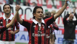 Прокобата на №9 в Милан: Ще последва ли Пьонтек съдбата на големи звезди? + СНИМКИ