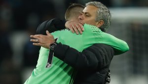 ОФИЦИАЛНО: Юнайтед с два трансфера за ден