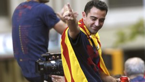 Зад гърба на Куман: Барса преговаря с Шави