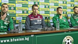 Хубчев дава пресконференция утре