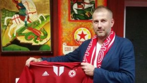 ОФИЦИАЛНО: Едуард Йорданеску пое ЦСКА