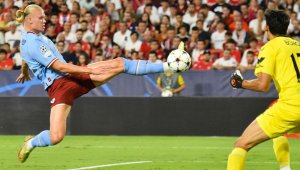 Меси и Роналдо са в краката му! Халанд с луд рекорд