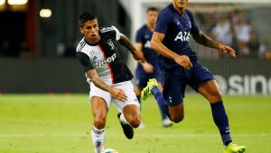 Заради пари: Юве и Сити не могат да се разберат за Кансело