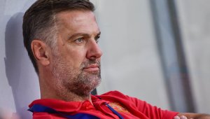 В Сърбия стискат палци Кръстаич да остане: Дано да го изтърпят