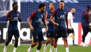 Мбапе: Искам да пиша история с ПСЖ 