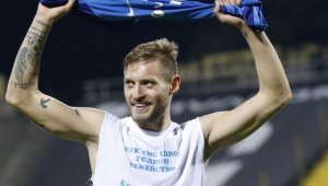 На "Герена" всеки лев е ценен: Левски продава Яблонски, пести от заплатата му