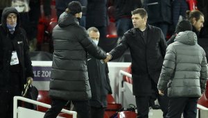 Най-важният съвет на Клоп към Стиви Джи