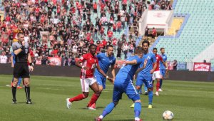 Бойко Борисов заплаши: Ще затворим стадионите за фенове!