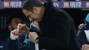 Новият бос вдъхнови Суонси за победа