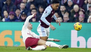 Шпорите се пробват за халф на Вила, дават играч и пари