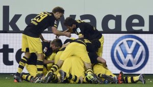 И некадърен рефер не спря Борусия Дортмунд + СНИМКИ