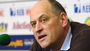 Росен Барчовски поема националния по баскет 