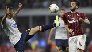 Екшън на "Сан Сиро" и нова издънка на Милан