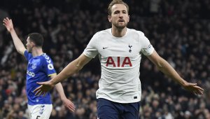 Хари Кейн задмина Тиери Анри 